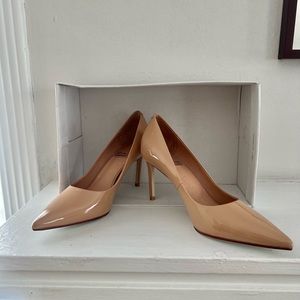 BRAND NEW. Juliana Pointed Toe Pump by Jeffrey Campbell, W size 9.